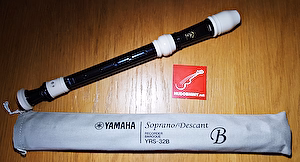 Zobcov&aacute; sopr&aacute;nov&aacute; flauta YRS 32B Yamaha